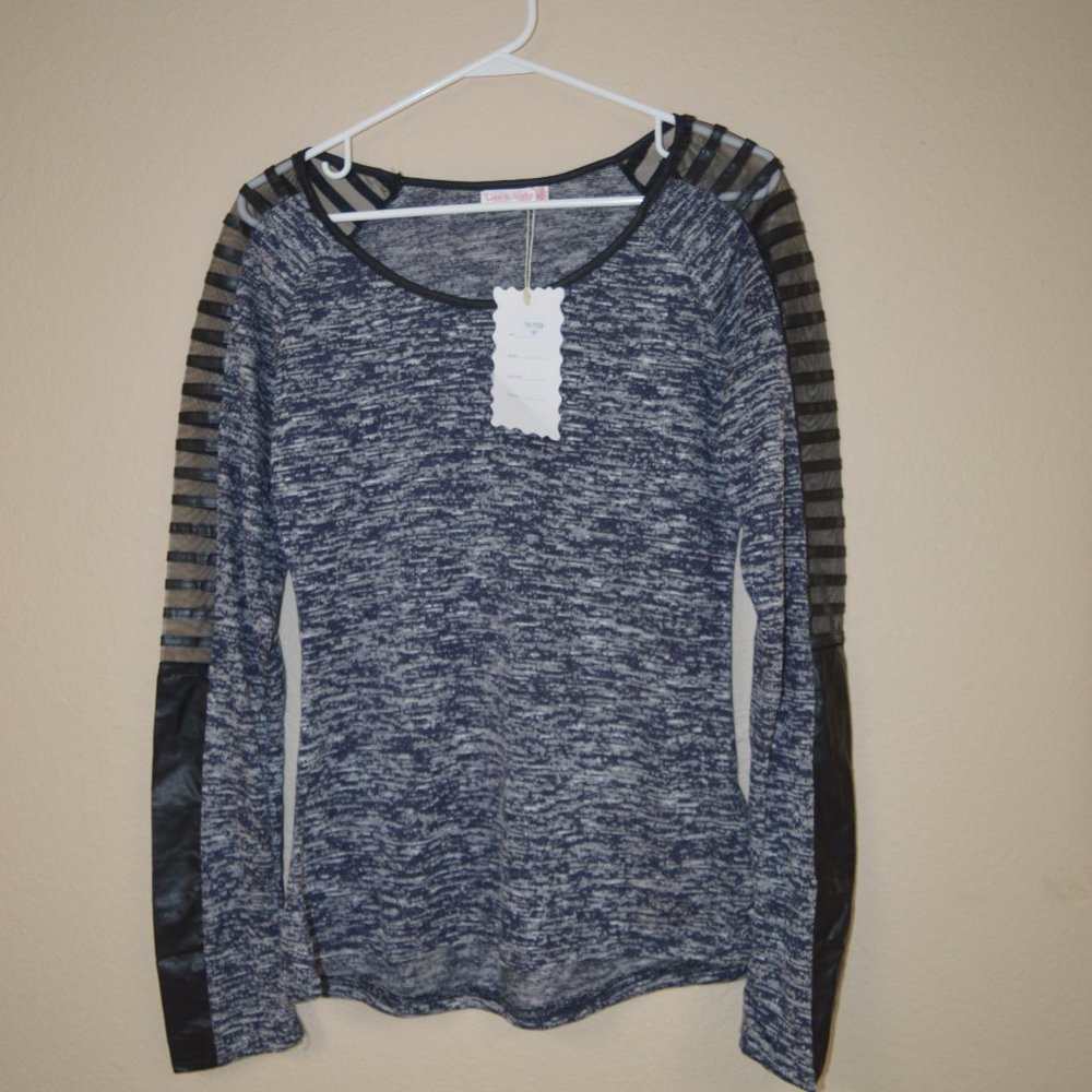 Sexy Causal Tee's